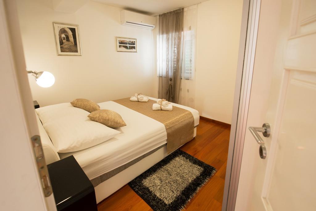 Penthouse Priuli Apartment Split Exterior foto